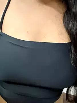 YOUR-SANA from StripChat is Freechat