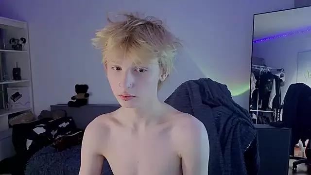 Your_avatar from StripChat is Freechat