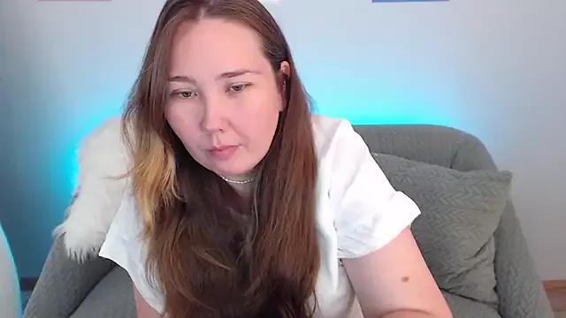 Your_Linda from StripChat is Freechat