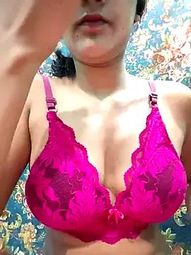 Entertain your itch for girls livestreamers with our collection of stunning models, skilled in the art of temptation and delight.
