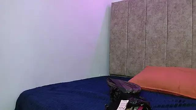 Your_perfectly_slut from StripChat is Freechat