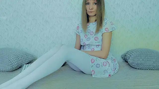 Entertain your itch for girls livestreamers with our collection of stunning models, skilled in the art of temptation and delight.