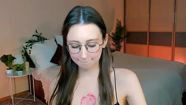 YourLovellyStory from StripChat is Freechat