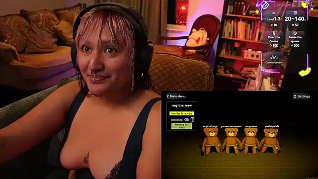Entertain your itch for girls livestreamers with our collection of stunning models, skilled in the art of temptation and delight.