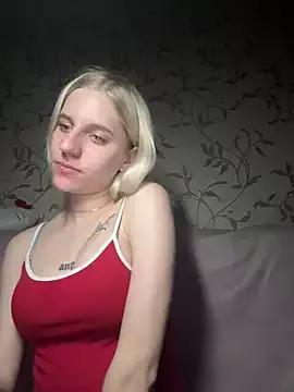 Entertain your itch for girls livestreamers with our collection of stunning models, skilled in the art of temptation and delight.