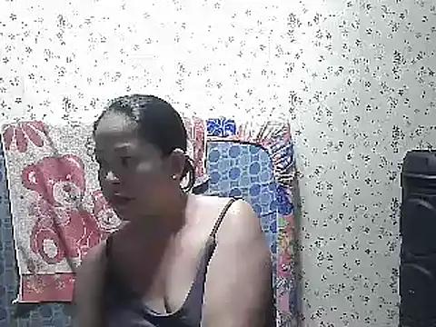 yummytitsxxx168 from StripChat