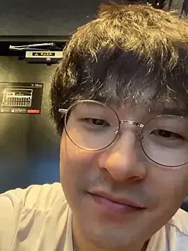 Photos of yuuki8910 from StripChat is Freechat