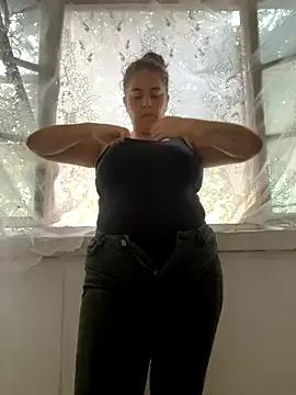yzabell18 from StripChat is Freechat