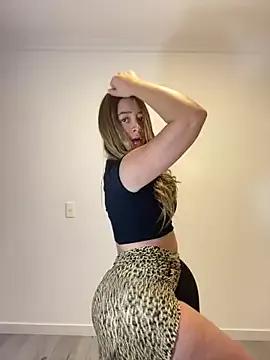 Zara_Ross from StripChat is Freechat
