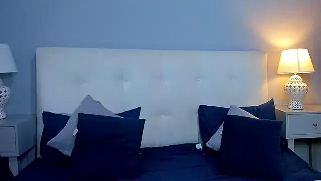 ZarahFoxx from StripChat is Freechat