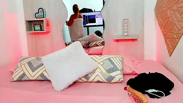 Entertain your itch for girls livestreamers with our collection of stunning models, skilled in the art of temptation and delight.