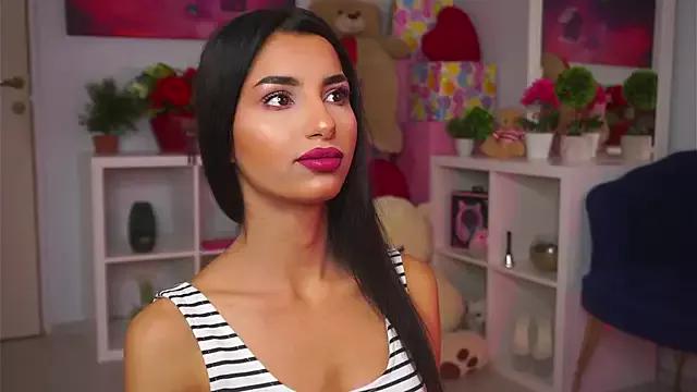 ZariaVera from StripChat is Freechat