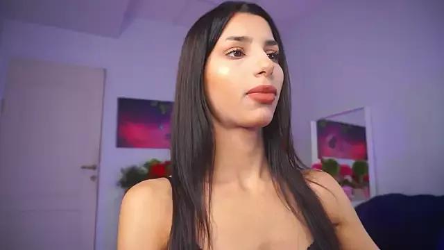 ZariaVera from StripChat is Freechat