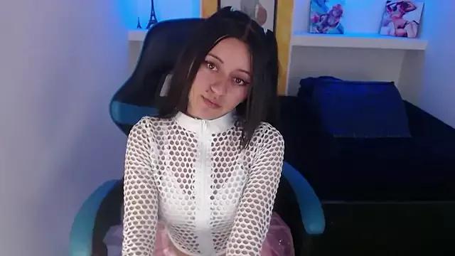 Entertain your itch for girls livestreamers with our collection of stunning models, skilled in the art of temptation and delight.