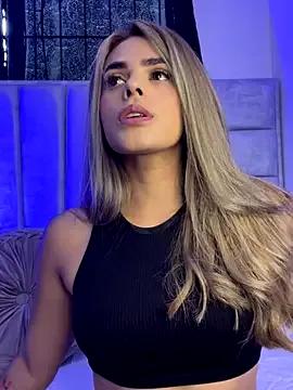 ZoeJohnsoon from StripChat is Freechat