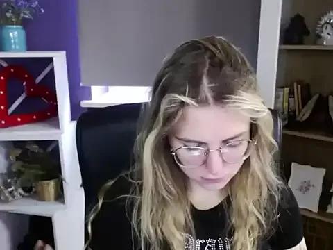 Zoey_Erotic from StripChat is Freechat