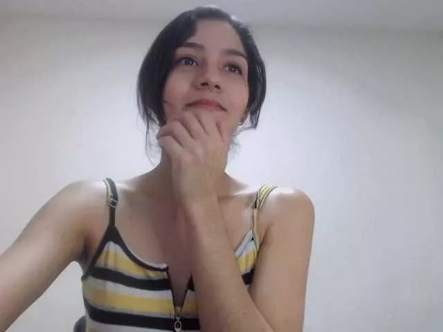 Roxy-smithh on BongaCams
