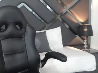 lana-sweetx on CamSoda