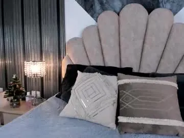 1naughty_milf on Chaturbate