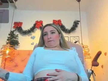 _antonella_11 on Chaturbate