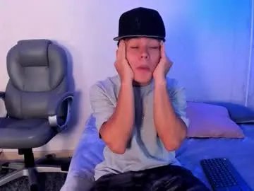 _taylorblack on Chaturbate