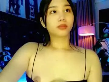a_r_i_a_n_n_a on Chaturbate 