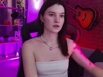agatawillis — GOAL: hot dance [735 tokens remaining] Make my ass red #nonude #young #shy #natural #findom