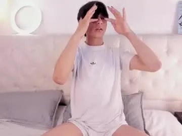 ale_aurarashi on Chaturbate