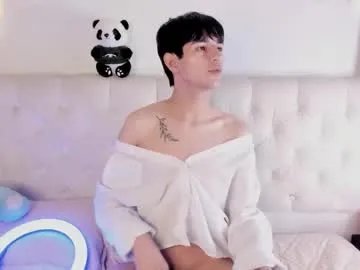 ale_aurarashi on Chaturbate