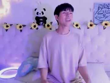 ale_aurarashi on Chaturbate