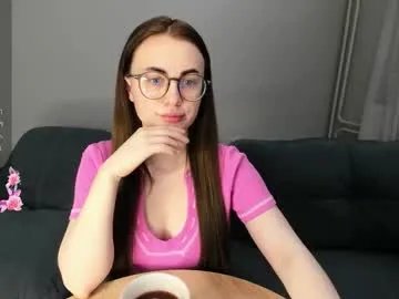 alice_presly — GOAL: tease with my cute bra [75 tokens remaining] Everyone around says that being a model is fashionable... but can I do it? #feet #18 #natural #lovense #new