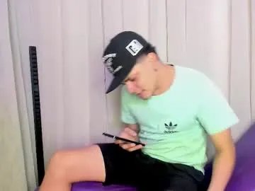 amazingpartys_07 on Chaturbate