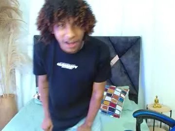 angell18_ on Chaturbate