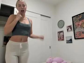 ariah_is_blonde on Chaturbate 