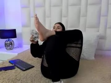 ariana_rouse_ — striptis and masturbation [99 tokens left] Goal reached!  #bigass #leggings  #cameltoe #socks #muscle