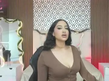 beella_tay1 on Chaturbate 