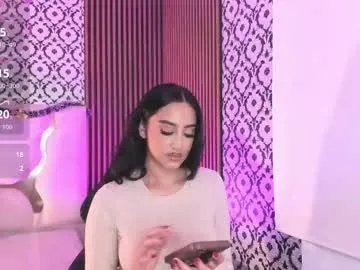 beella_tay1 on Chaturbate 