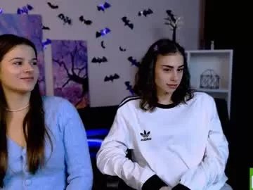 berry_alma on Chaturbate