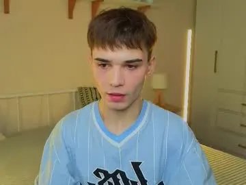 boicute — Play with dick [250 tokens left] #lovense #hairy #twink #young #muscule