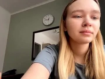 cherryleija on Chaturbate