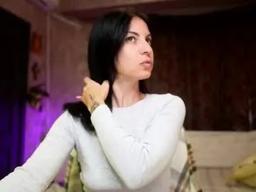 crissy_love on Chaturbate