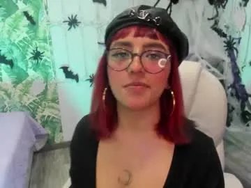 cute_hollywood on Chaturbate
