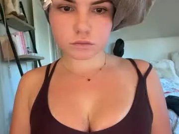 daisydivine42840 on Chaturbate