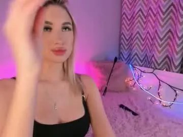 danger_bella on Chaturbate