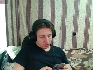 darienlarge on Chaturbate