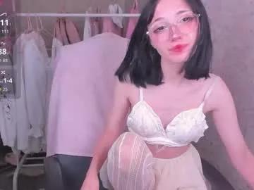 dark_willllow on Chaturbate