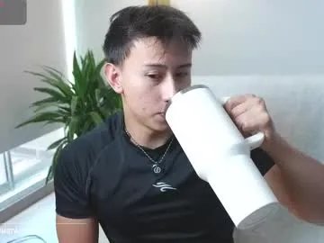deus_belli on Chaturbate