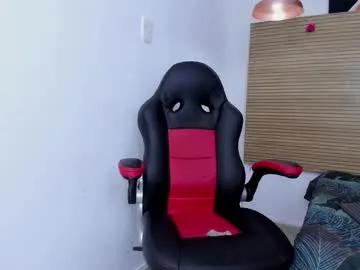 dhamian_wolf_hunter — GOAL: my cum in free [475 tokens remaining] Welcome to my room! I am looking for slaves with desires to worship me   #dirty  #master  #slave #cum #hairy 