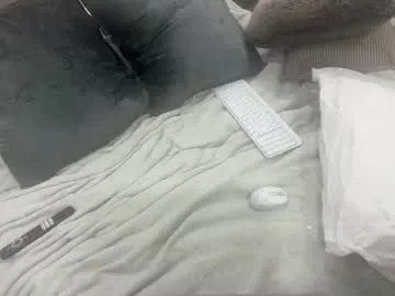 dudebrocuz69 — fully straight dildo slut takes giant dildos so easy, fast and hard till intense cum