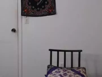 dumlala on Chaturbate